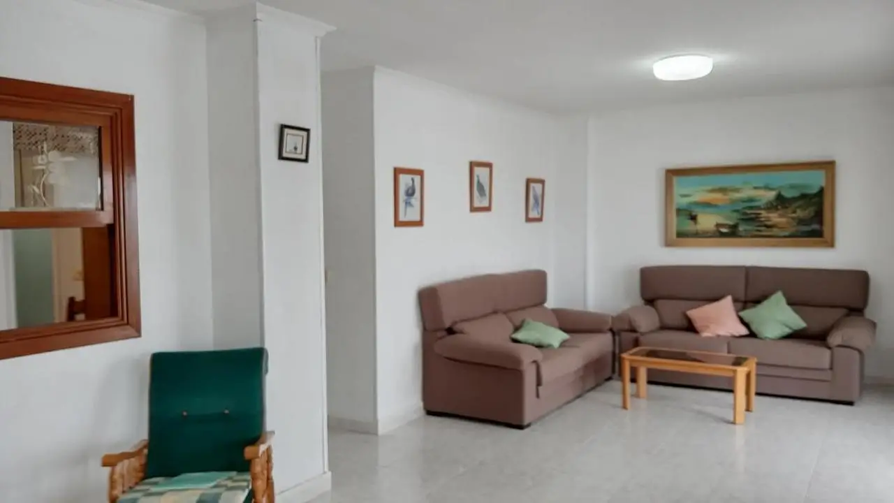 1a23ba50cf8dba912690_xlarge