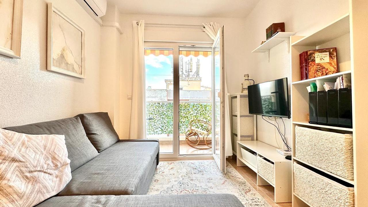 5c9987b7201f38e013bc xlarge