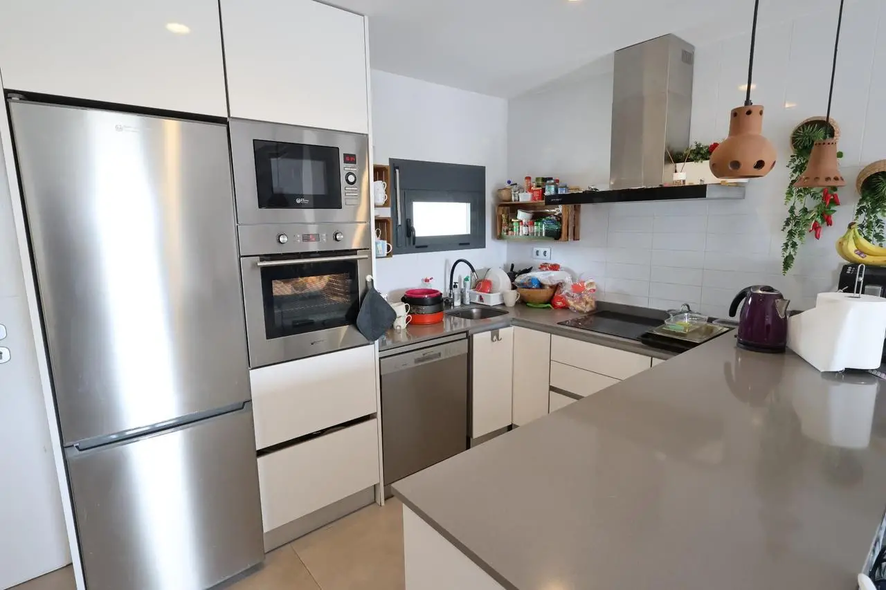 61668490944c6fd11aa0_xlarge