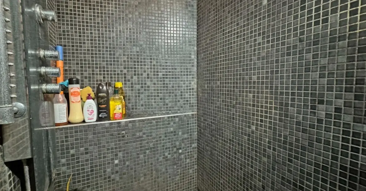 1170
