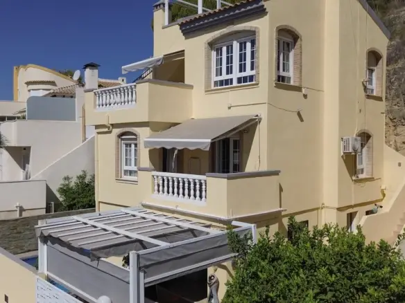 7f5ec9819f47de82440d xlarge