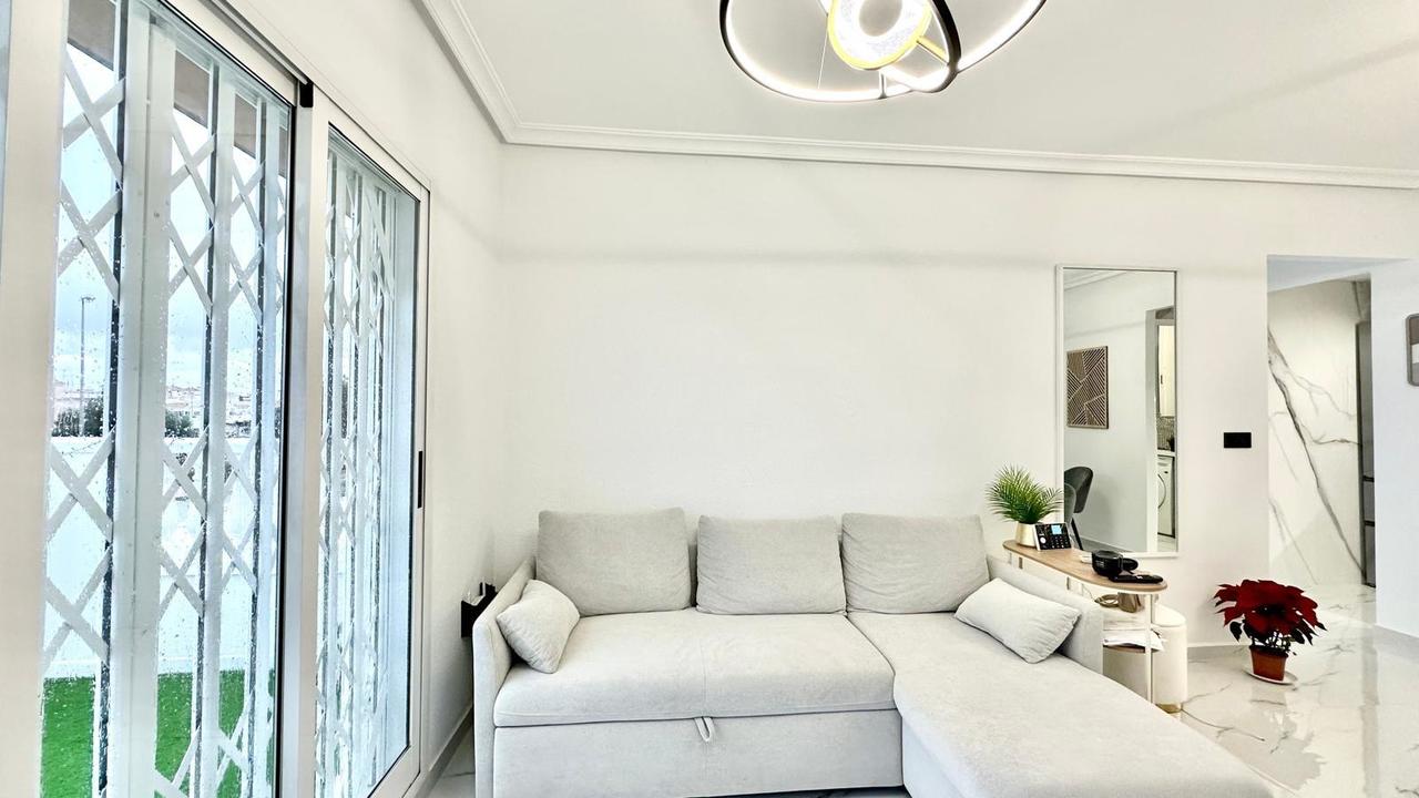 981ba42d32c702ae4d23 xlarge