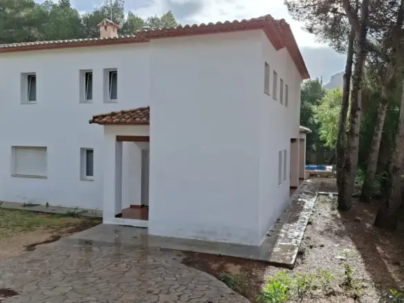 Afbeelding van WhatsApp op 2024 12 09 om 15.14.09 611d0cde