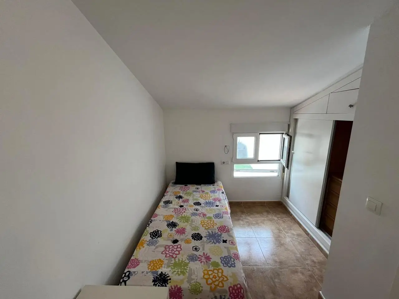 f25918249174918065cf_xlarge