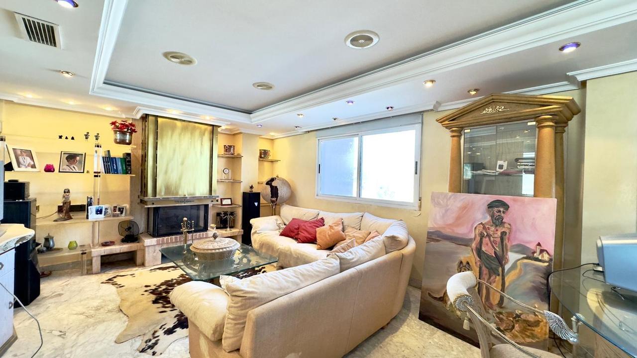 0b146cc10d1d0f55cd1c xlarge