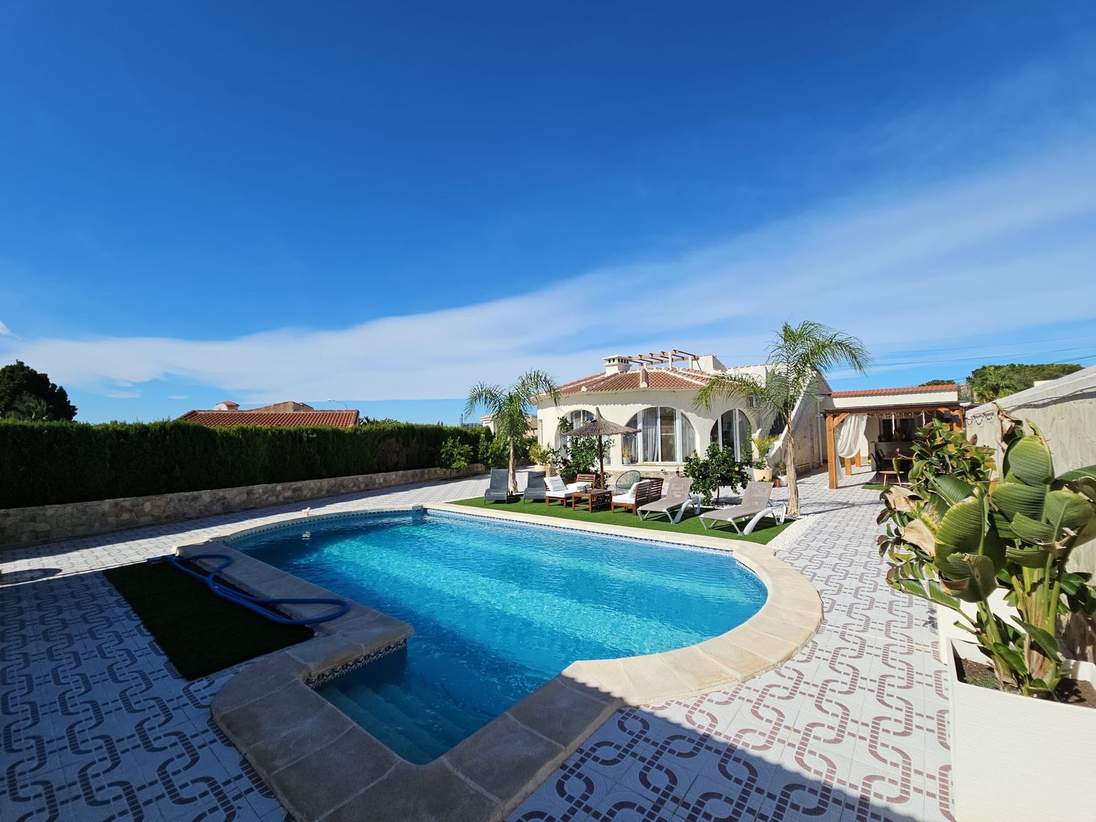 1 7020804132f1cd48fa7d0a6cde6ac64b