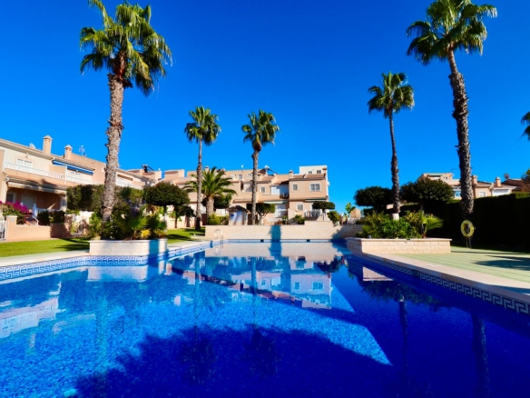 1 7020804132f1cd48fa7d0a6cde6ac64b