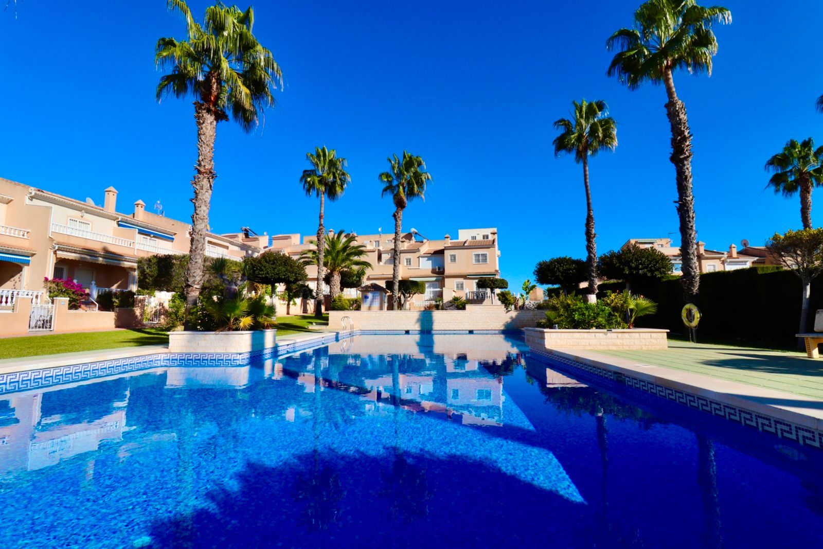 1 7020804132f1cd48fa7d0a6cde6ac64b