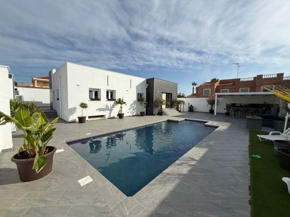 1 7020804132f1cd48fa7d0a6cde6ac64b