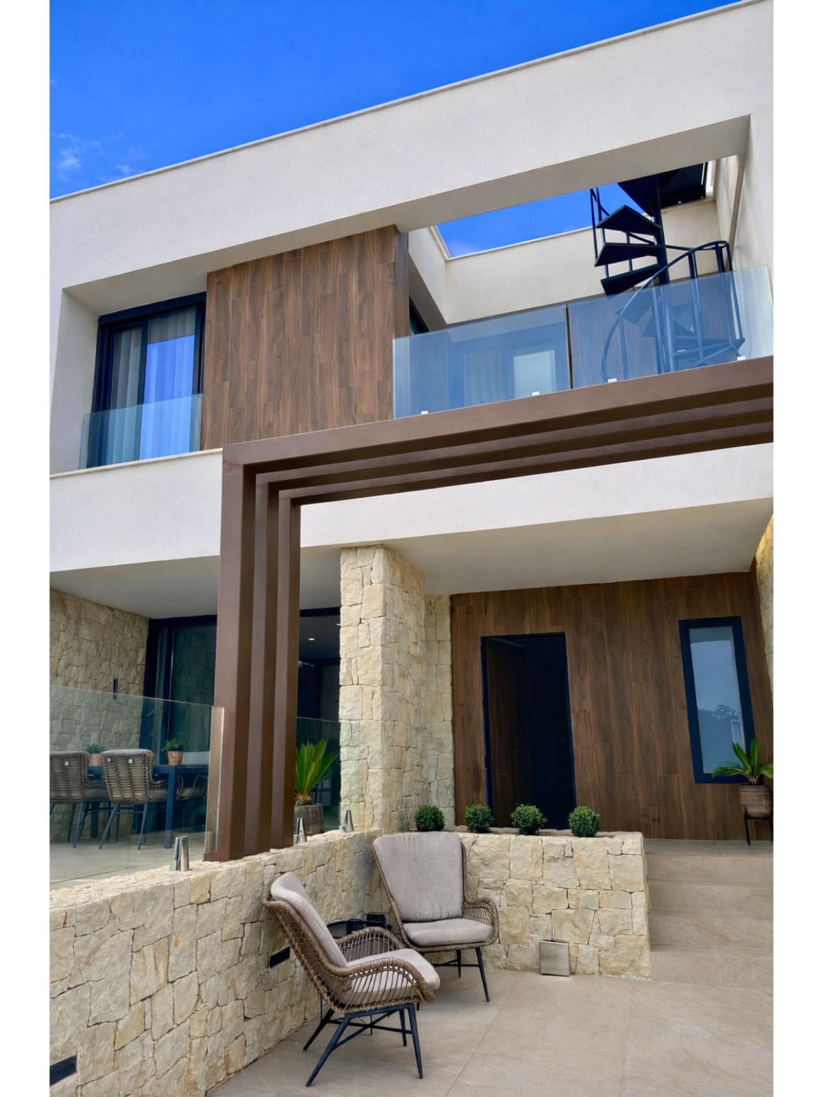 1 7020804132f1cd48fa7d0a6cde6ac64b