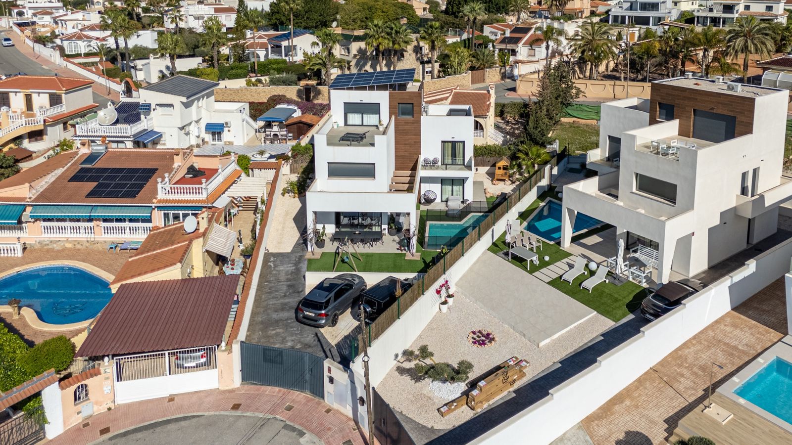 3 644887ed831e8682853ff700c7704b89