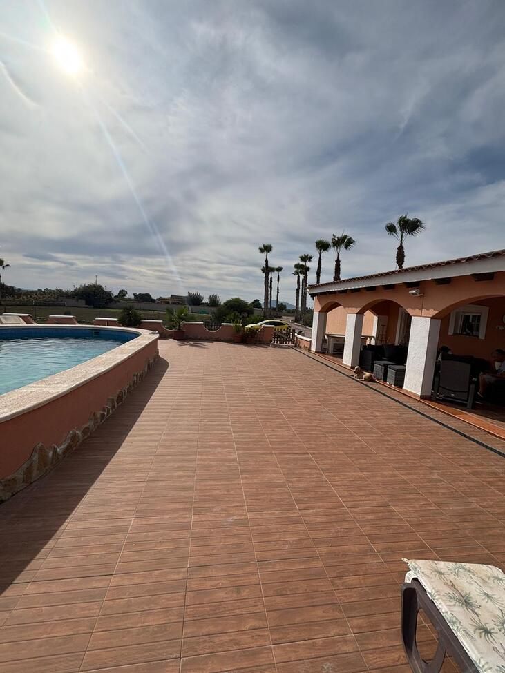 3 644887ed831e8682853ff700c7704b89