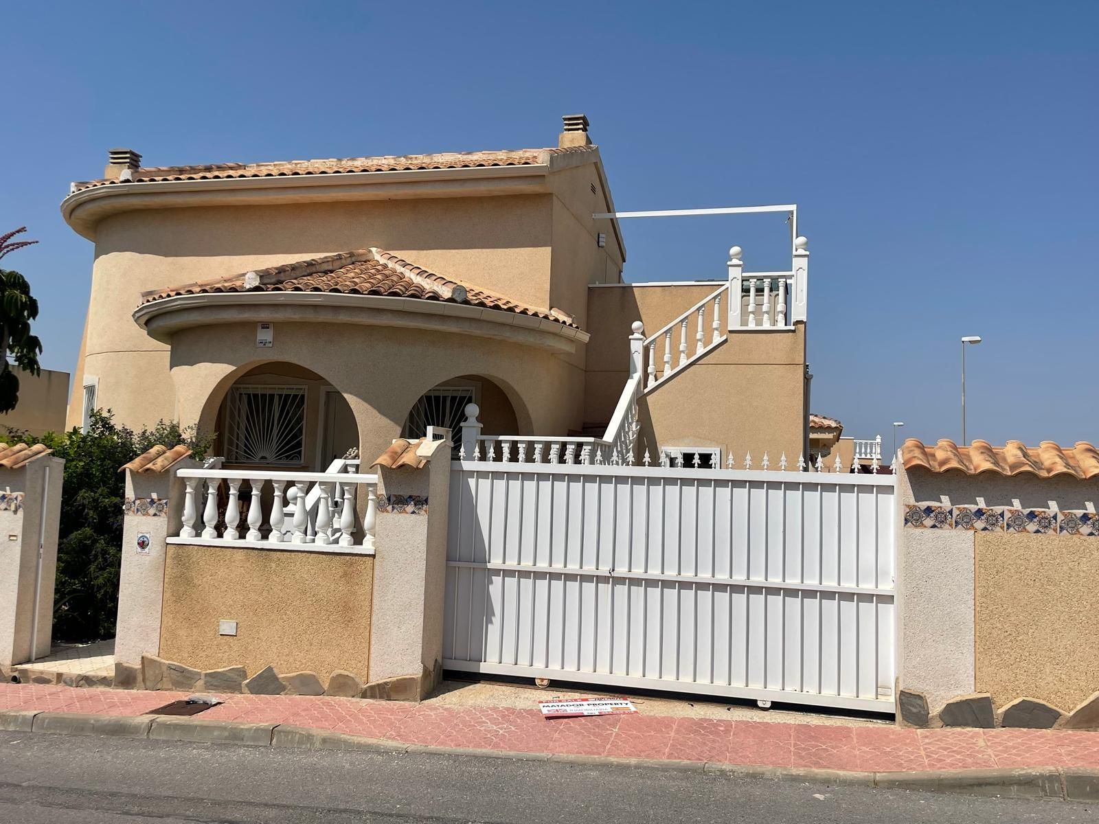 3 644887ed831e8682853ff700c7704b89