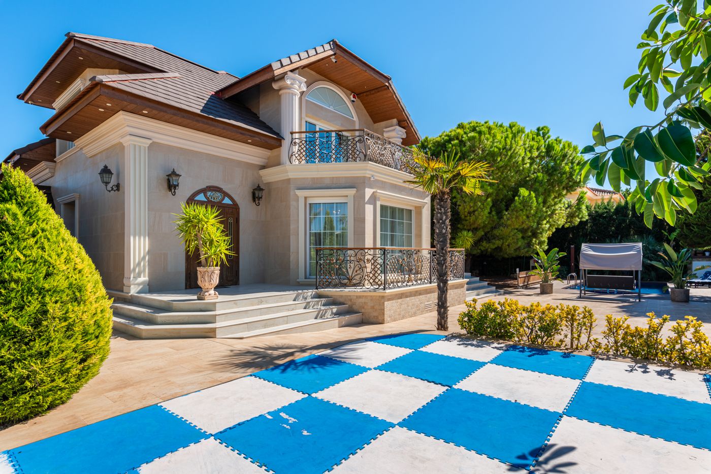 3 644887ed831e8682853ff700c7704b89