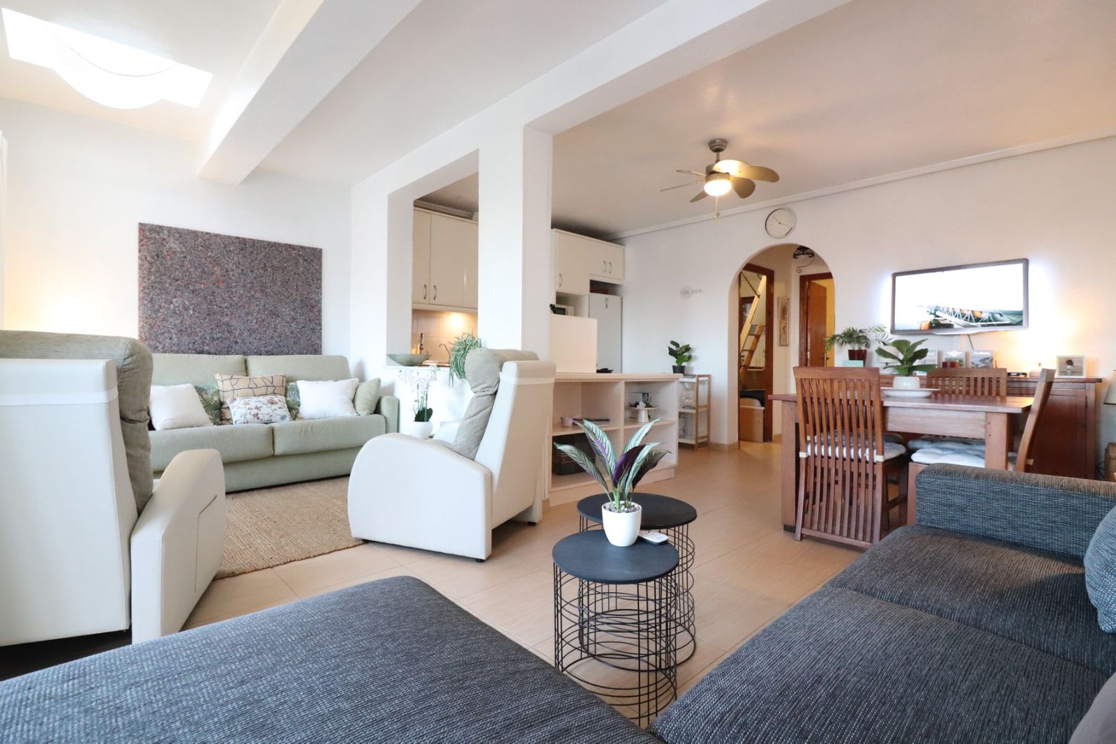 3 644887ed831e8682853ff700c7704b89