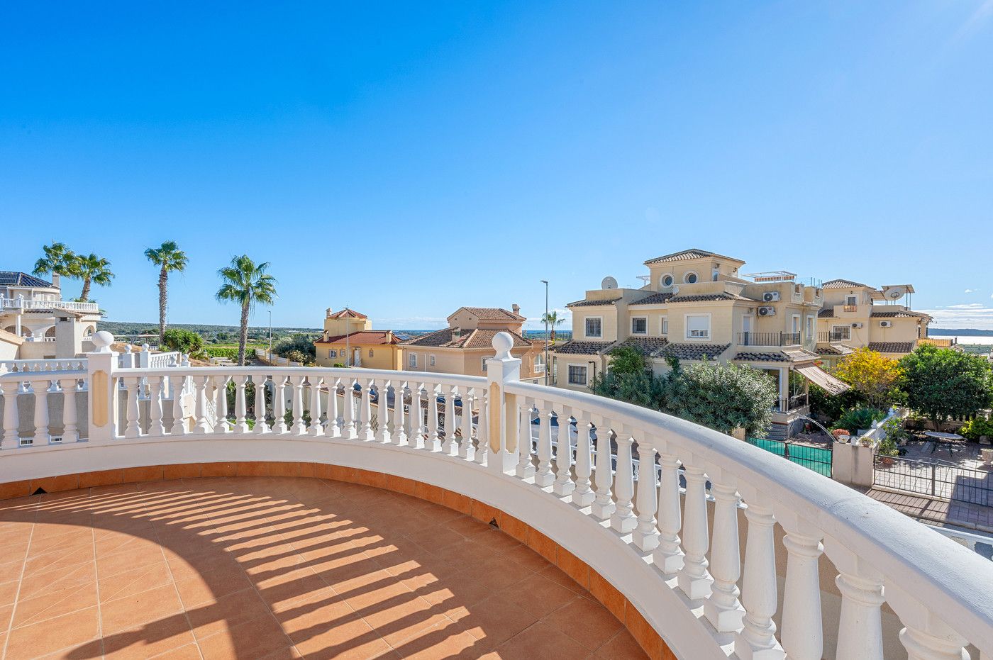 3 644887ed831e8682853ff700c7704b89