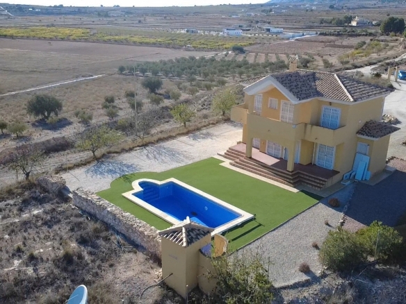 35341 villa for sale in pinoso 2555113 large