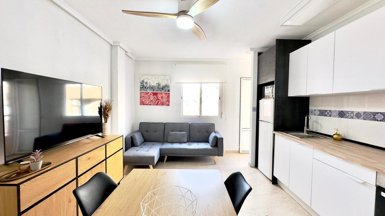 58237a0300594d7adc71 xlarge