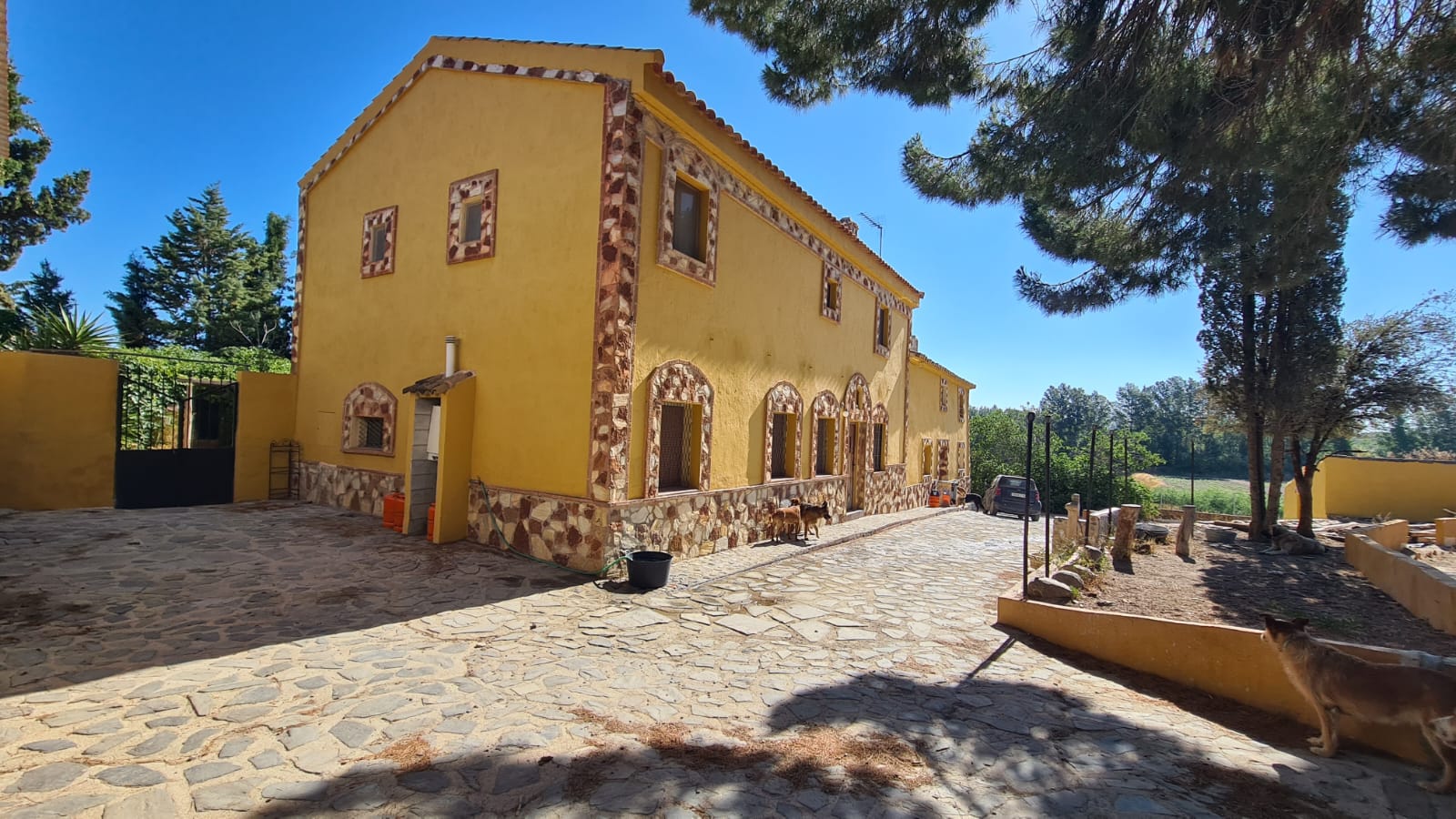 RRP 120725 Baza Granada Finca Rural Estate