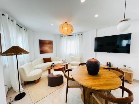 SecId76b22adb4c7e11f0ad0102e0405b089bIdP5ImgIdX1025608z1750343444