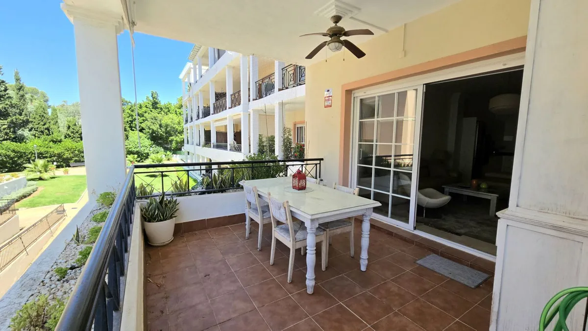 Appartement te koop in Aloha, Malaga, Spanje