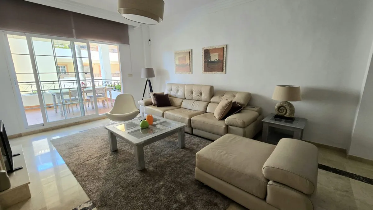 Appartement te koop in Aloha, Malaga, Spanje