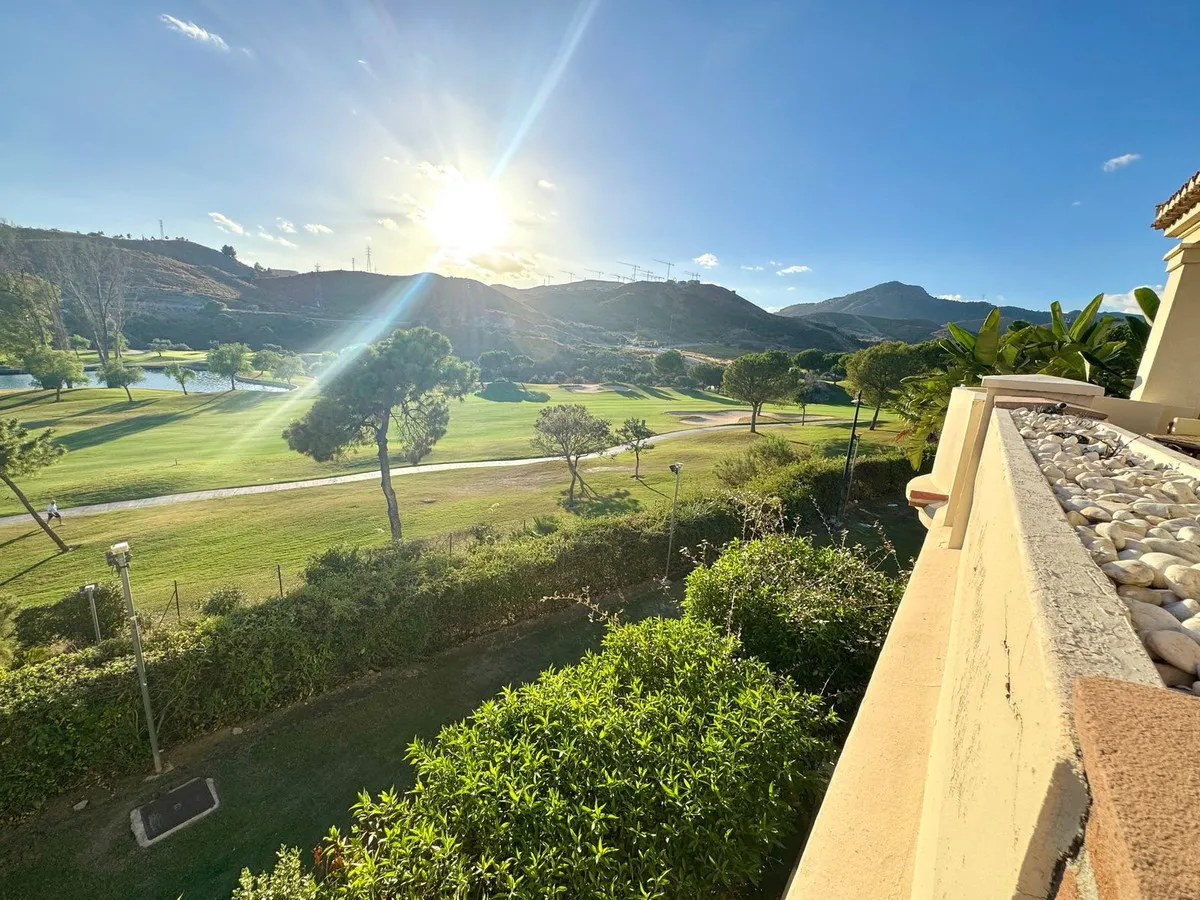 Appartement te koop in Benahavis, Malaga, Spanje