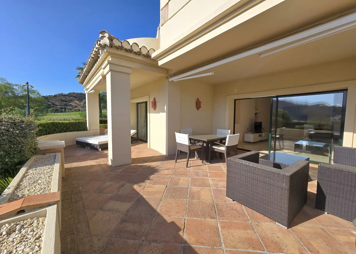 Appartement te koop in Benahavis, Malaga, Spanje