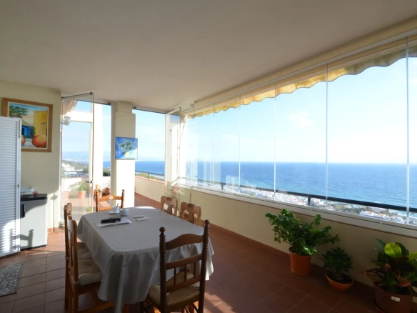 Appartement te koop in La Duquesa, Malaga, Spanje