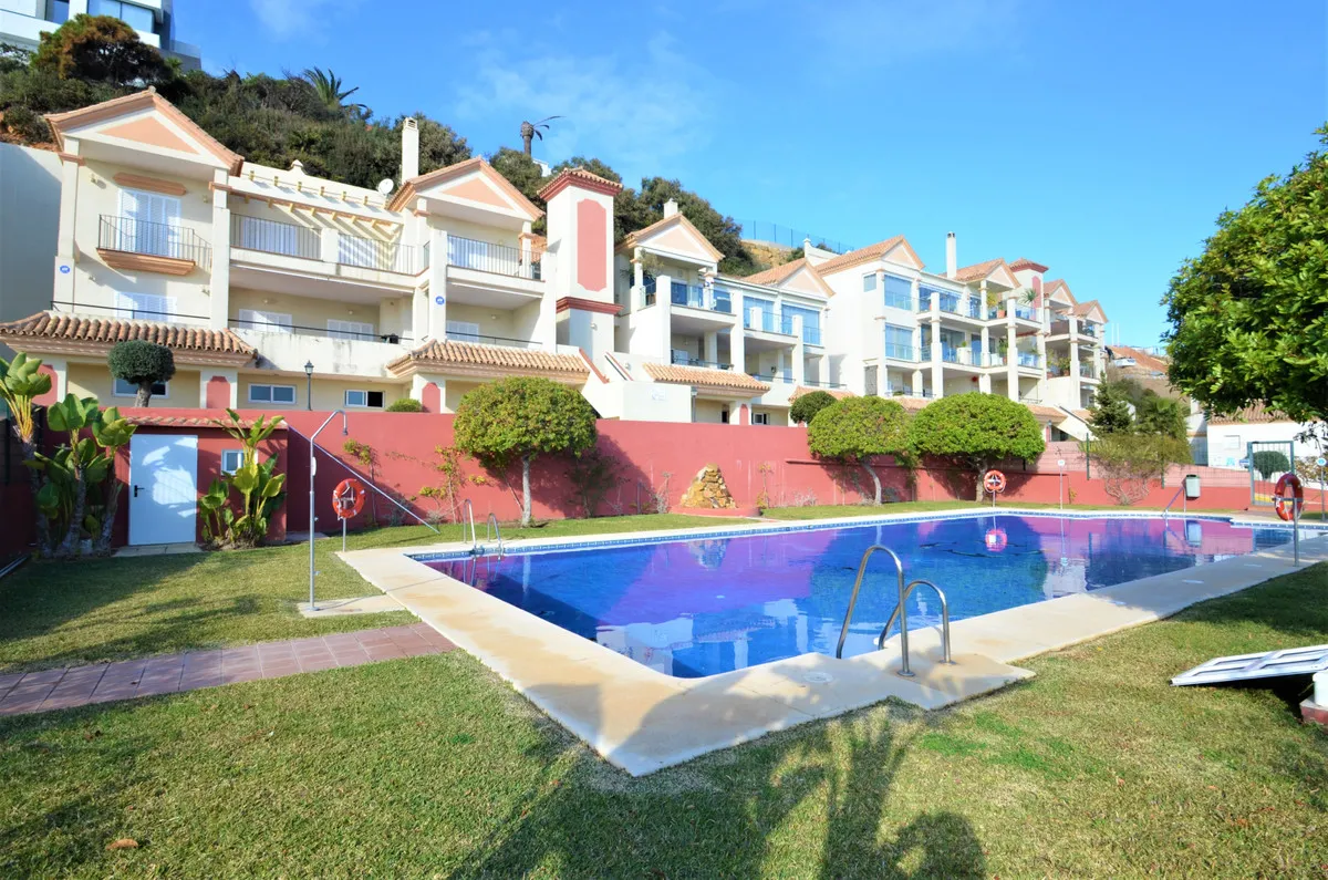 Appartement te koop in La Duquesa, Malaga, Spanje