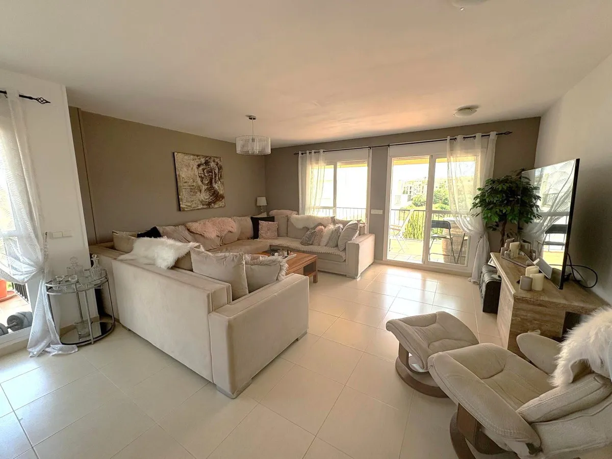Appartement te koop in Miraflores, Malaga, Spanje