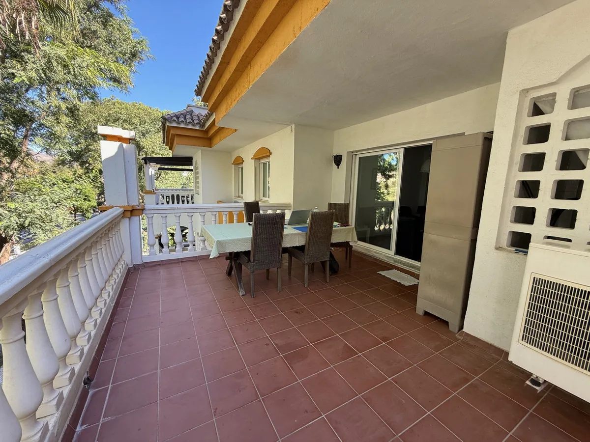 Appartement te koop in Nueva Andalucia, Malaga, Spanje