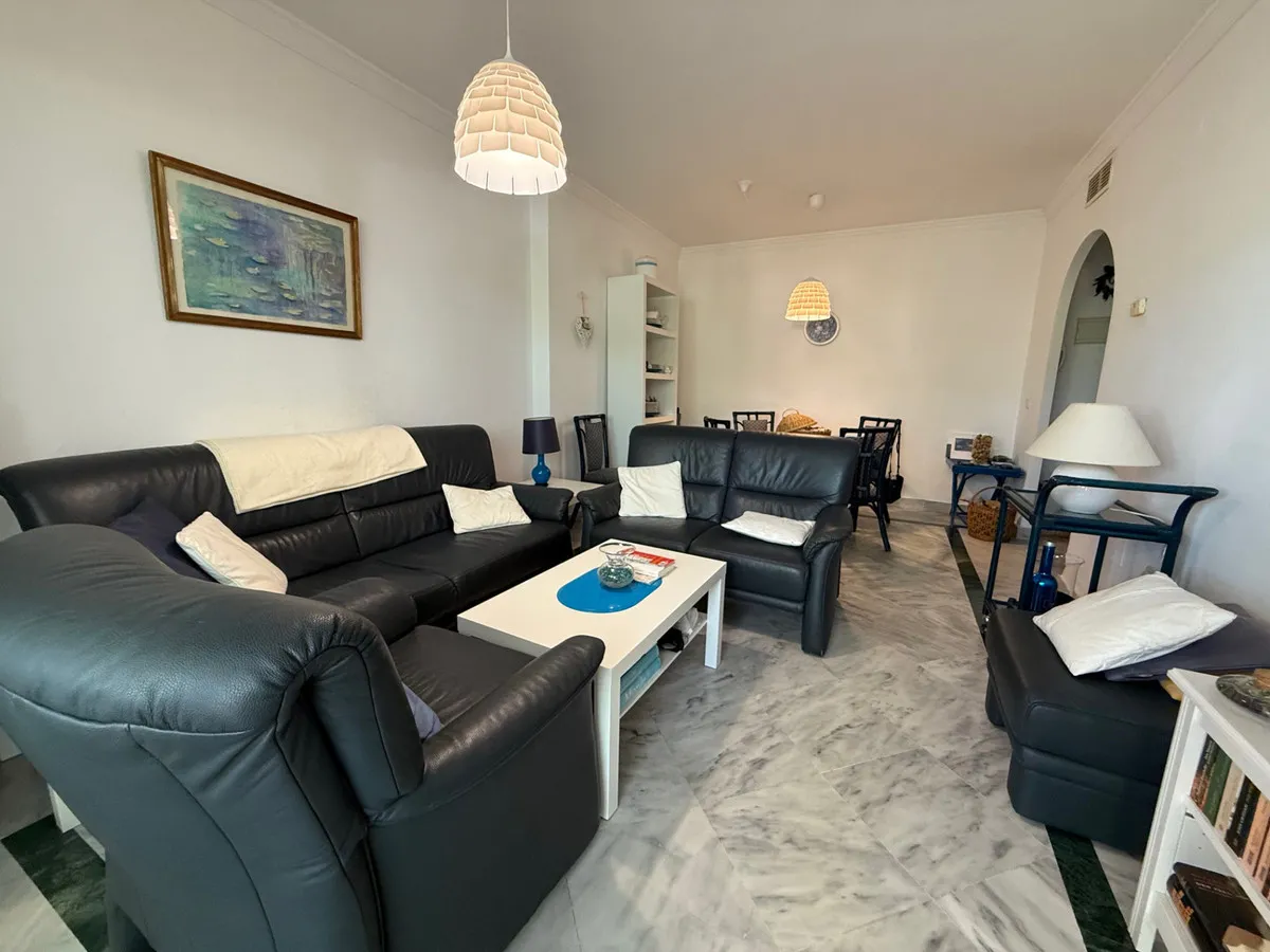 Appartement te koop in Nueva Andalucia, Malaga, Spanje
