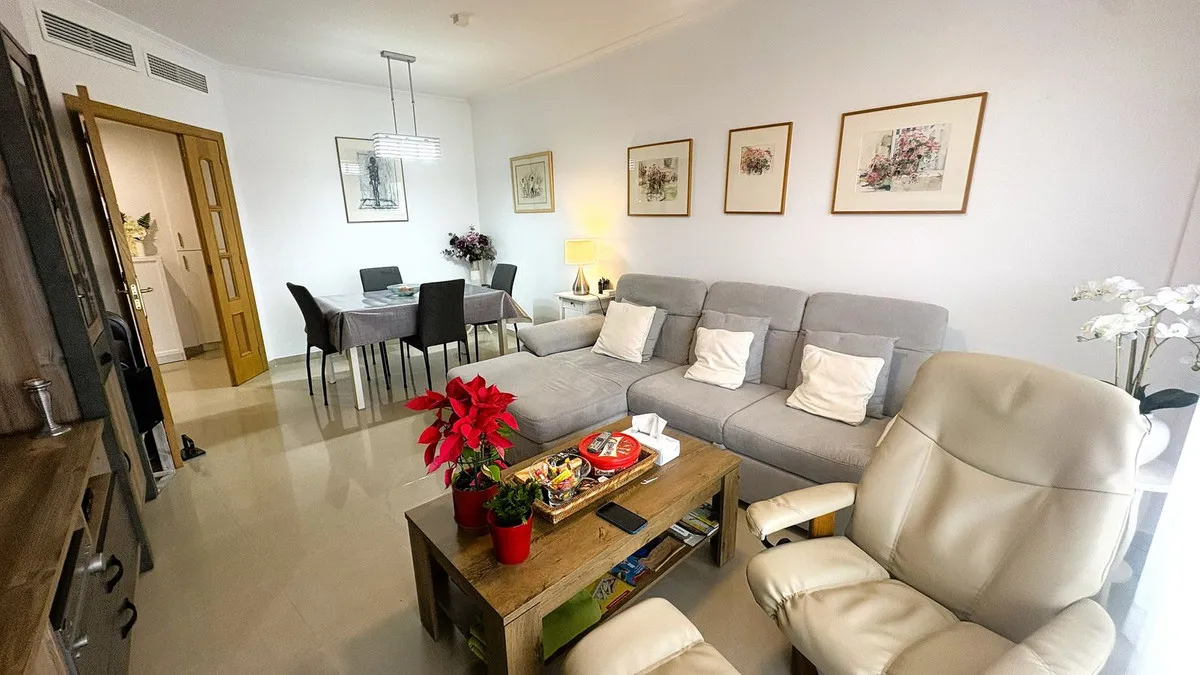 Appartement te koop in San Luis de Sabinillas, Malaga, Spanje Appartement te koop in San Luis de Sabinillas, Malaga, Spanje