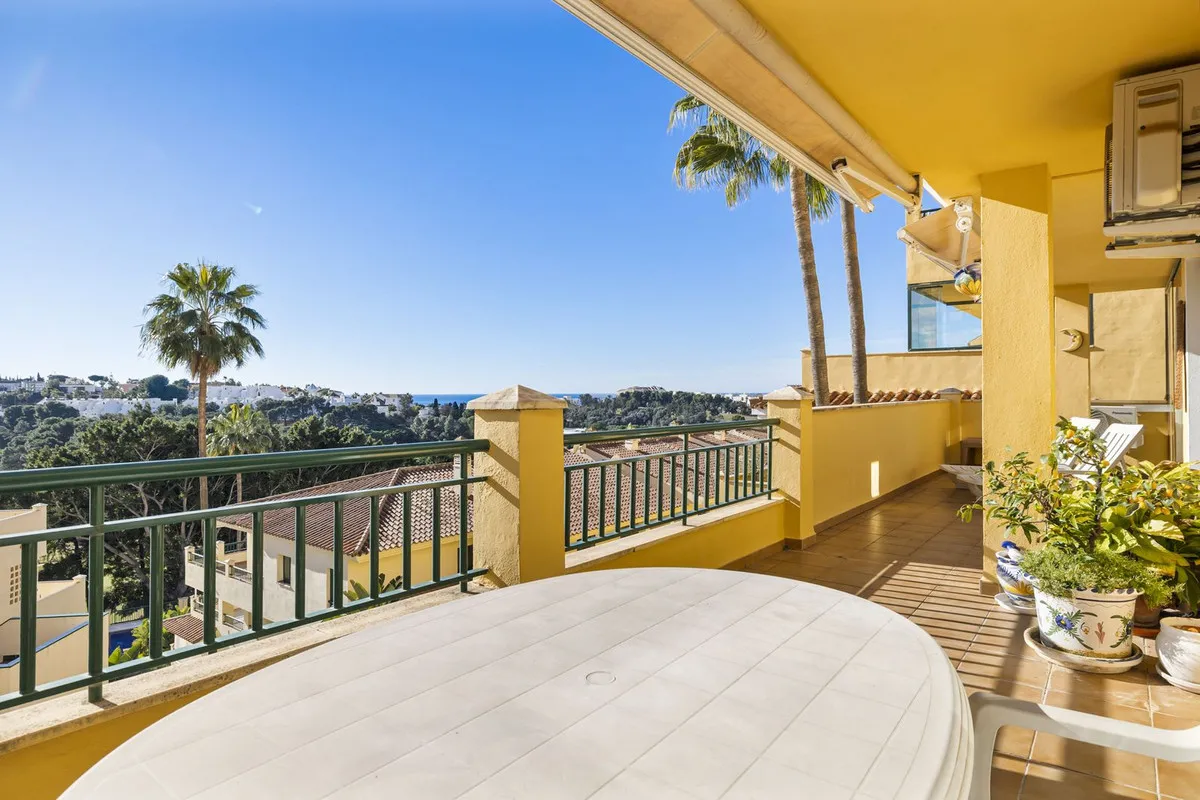 Appartement te koop in Torrequebrada, Malaga, Spanje