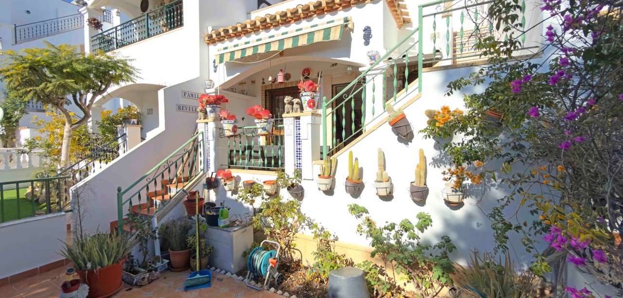 C61a2b2709f7f094feb8 xlarge