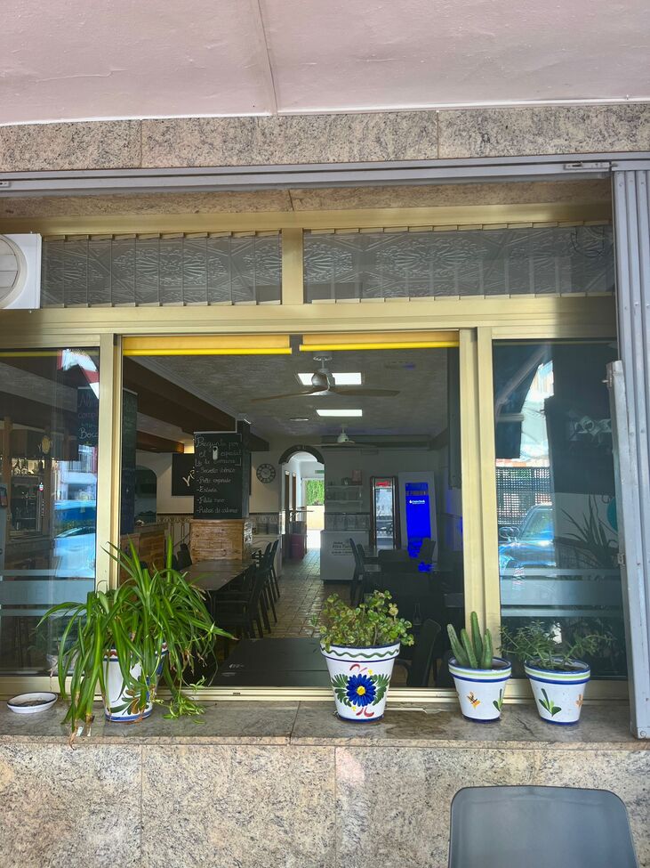 Commercial javea dar0044