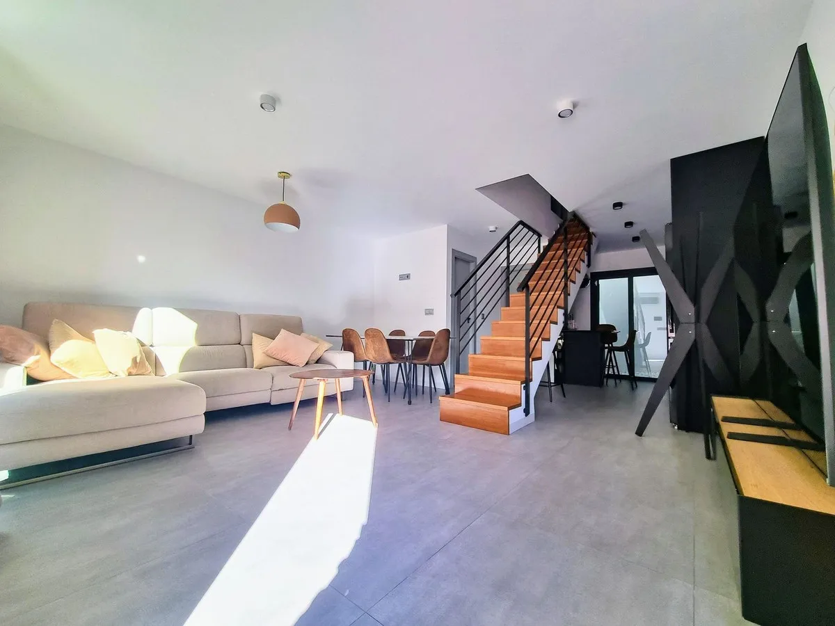 Country House te koop in Mil Palmeras, Alicante, Spanje