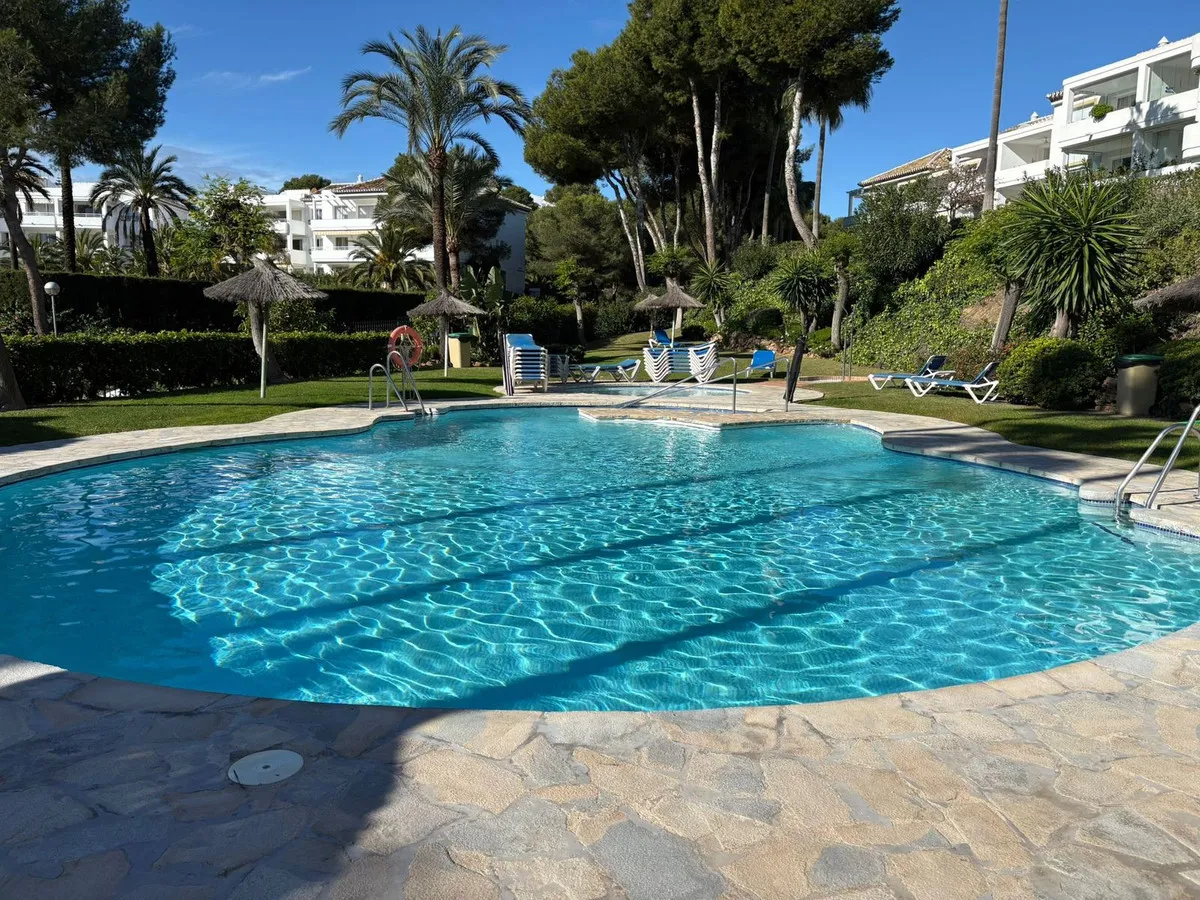 Country House te koop in Miraflores, Malaga, Spanje