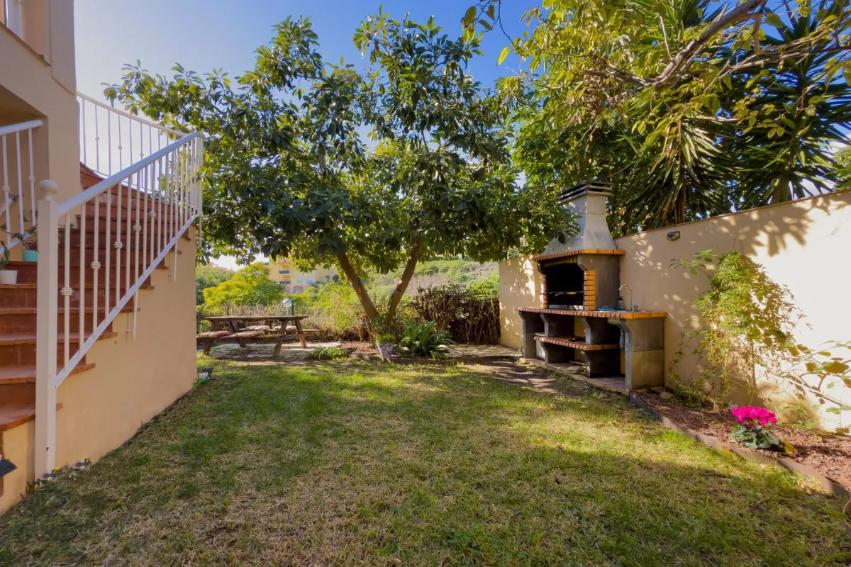 Country House te koop in Riviera del Sol, Malaga, Spanje