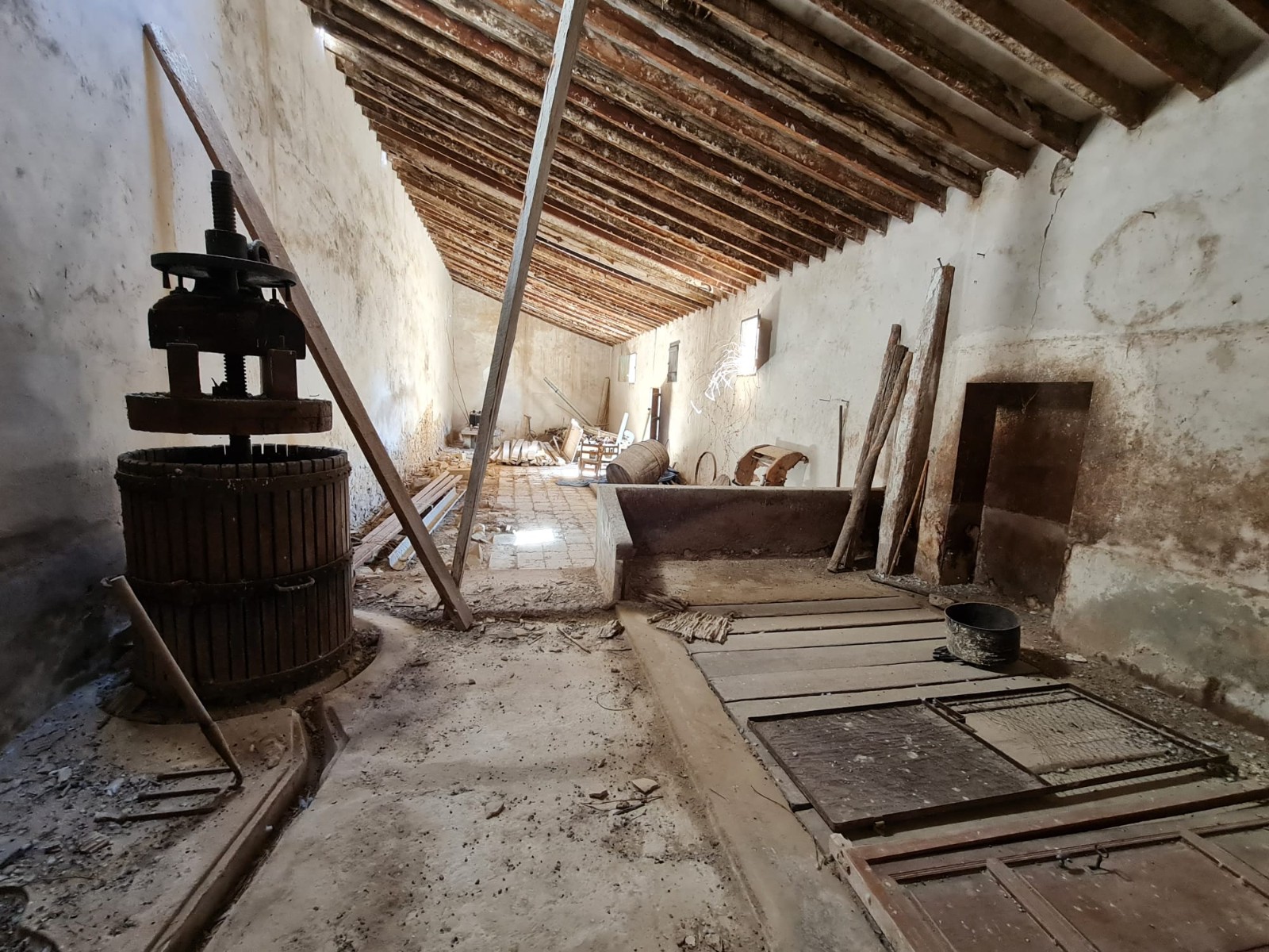 D670e1b7121616670e1b712165c