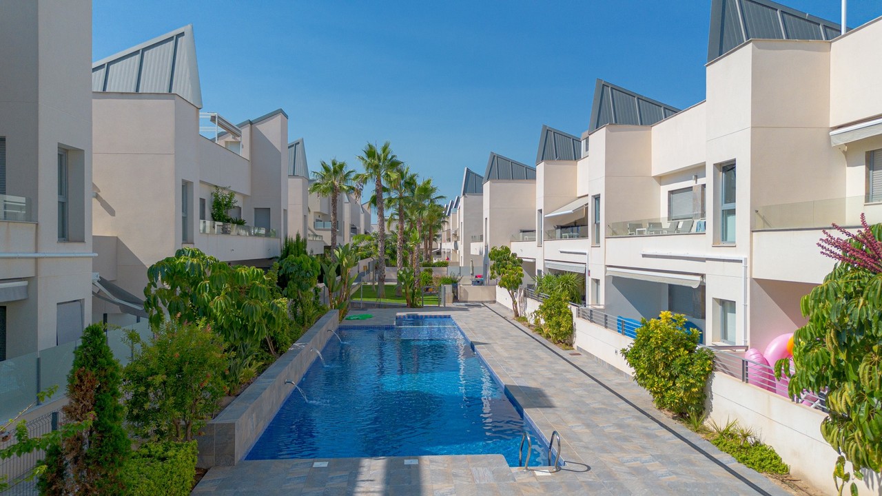 Ec41de2da2be98f24ef9 xlarge