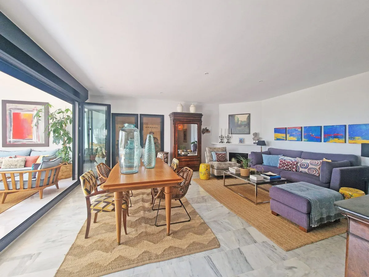 Geschakelde woning (Townhouse) te koop in Calahonda, Malaga, Spanje