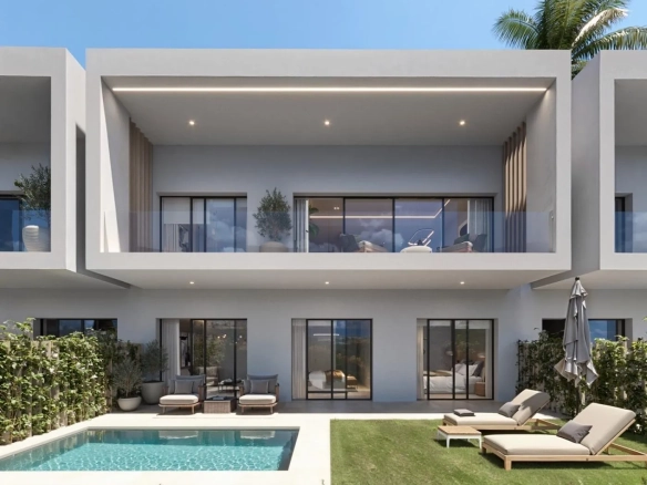 Geschakelde woning (Townhouse) te koop in Casares, Malaga, Spanje