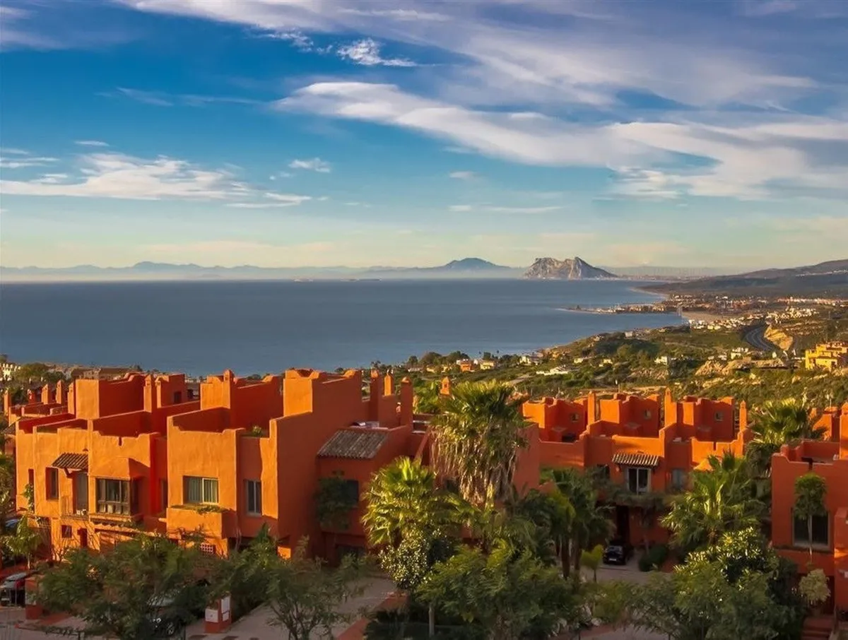 Geschakelde woning (Townhouse) te koop in Manilva, Malaga, Spanje