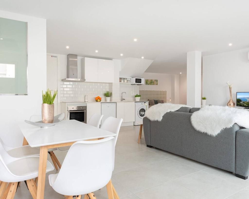 O 1hke6n88j19qetik1bgp1bgr60t23