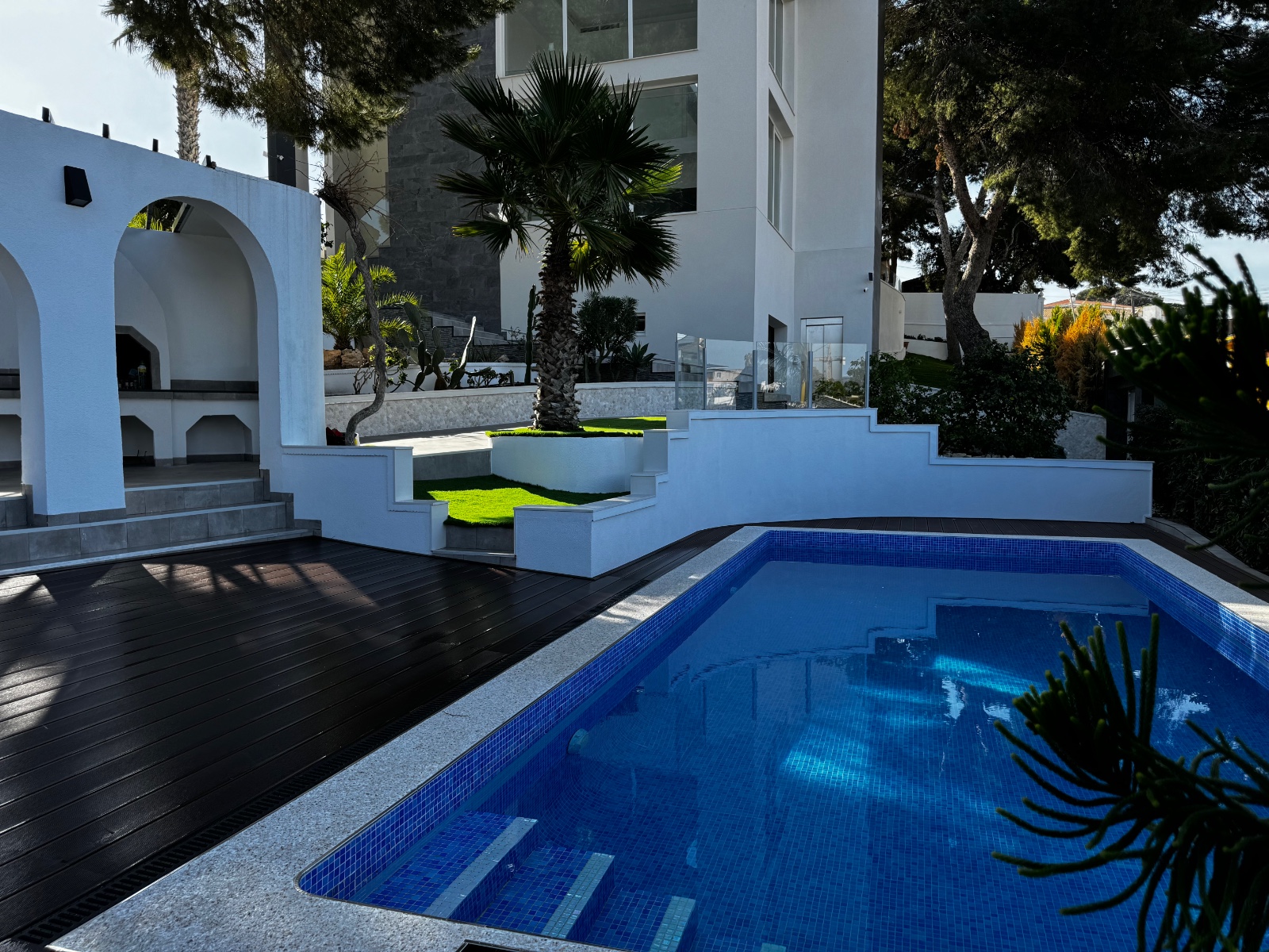 O 1hm4bb26t1stl7nt1g691fl66it2k