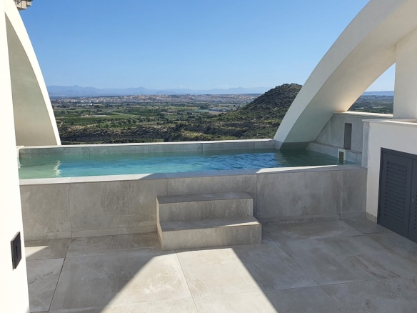 O 1hpln94i2js618702f11vh01ta23n