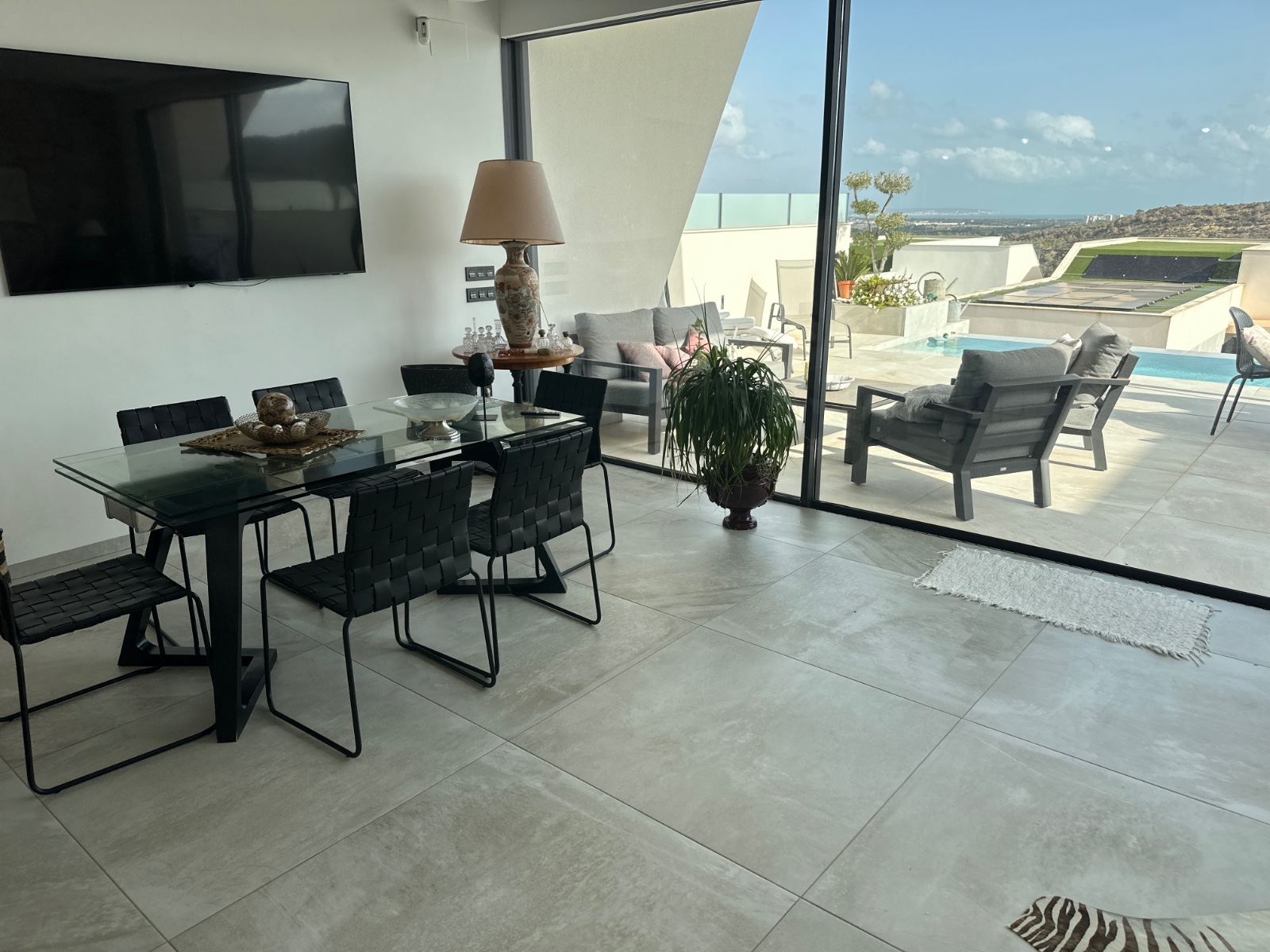 O 1ico5mk2is3d1ob45l0g41nqv1t