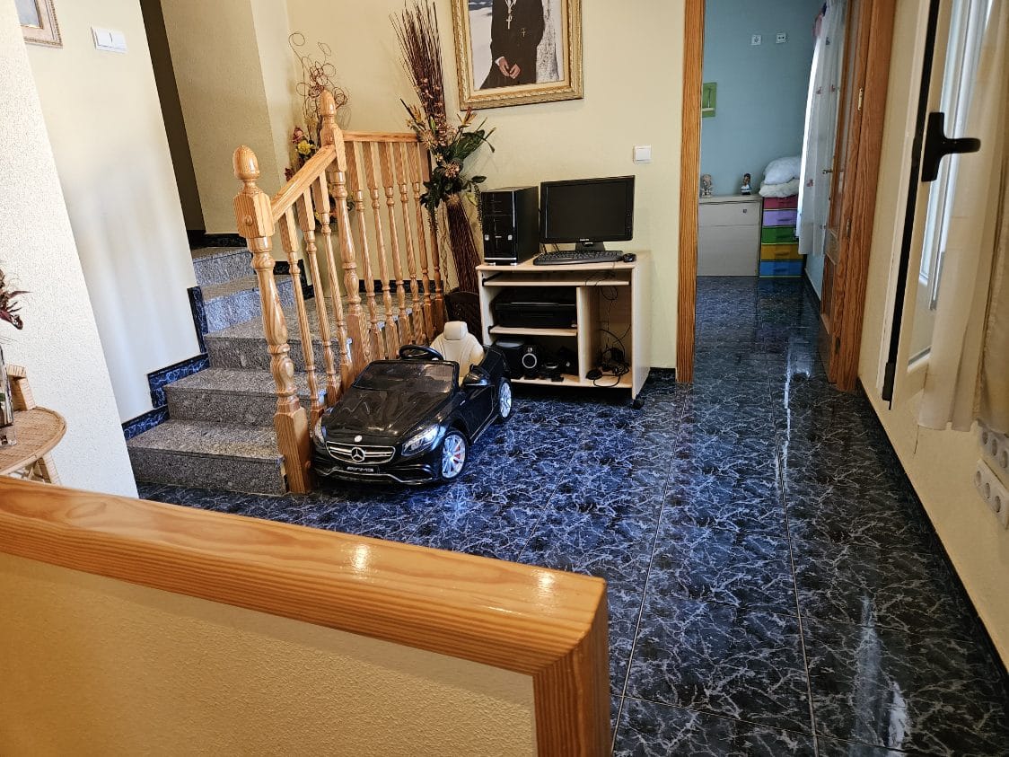 O 1ir2df07u116916gd319dm835045